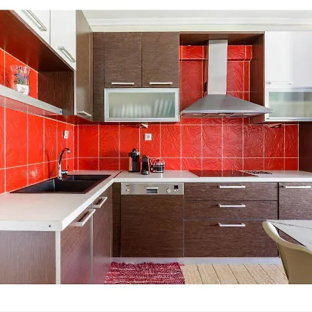 Double A Luxury Салоники